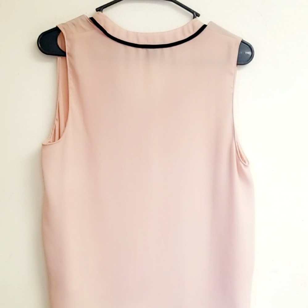 Blouse - Picture 3 of 4